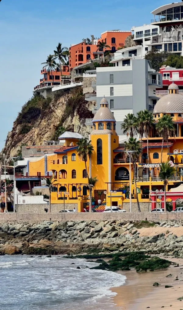 La casa del cerro - Image 2